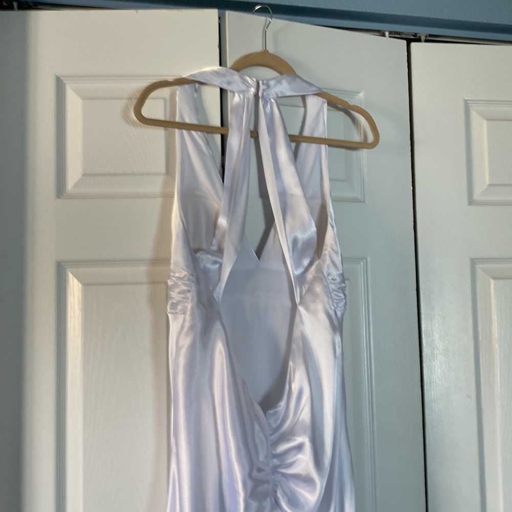 Davids Bridal silky Wedding Gown new - Picture 7 of 10